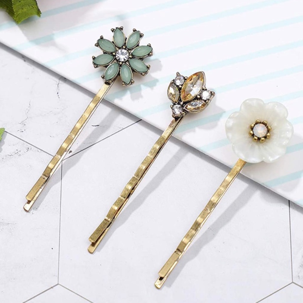 NWOT 6-piece Bobby Pin Set